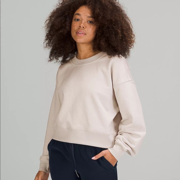 Lululemon Perfectly Oversized Crop Crew - Picture 2 of 9